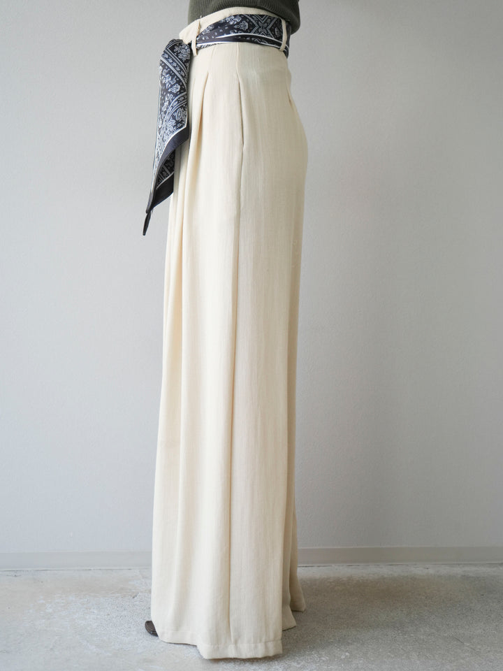 [予約]スカーフベルト付3タックワイドパンツ/ベージュ