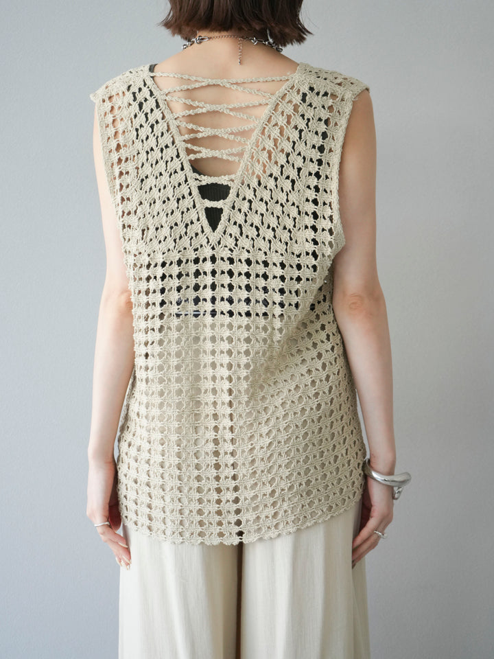 [予約]レースアップクロシェ編みニットベスト/ベージュ