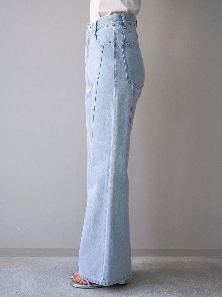 [予約]サイドラインフレアデニムパンツ/bleach