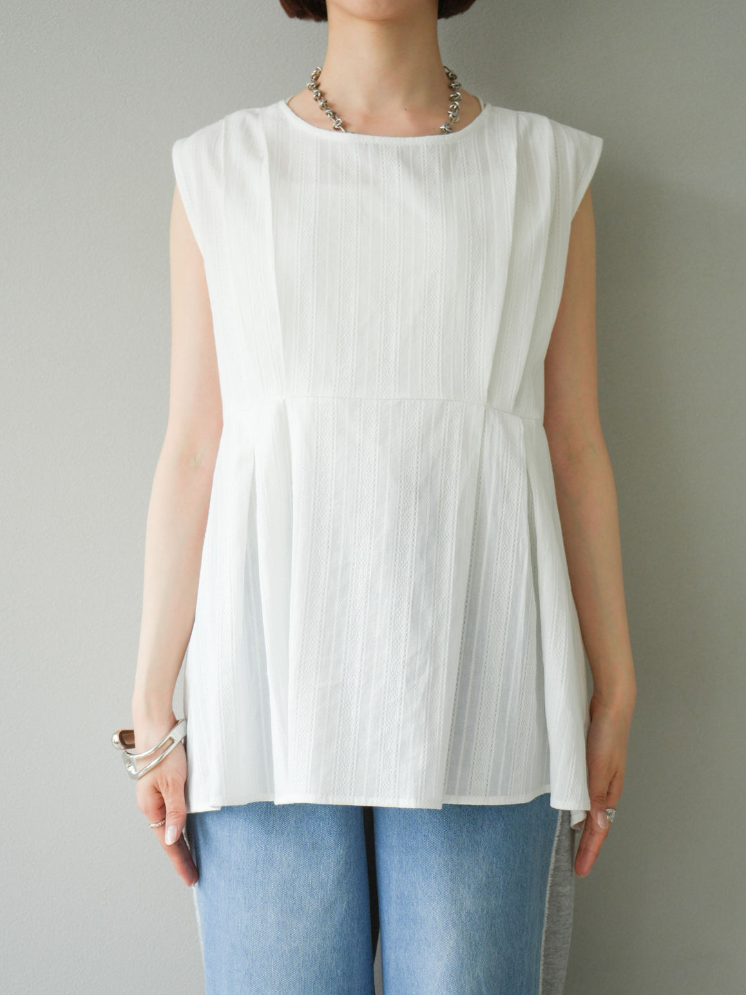 [予約]ドビーストライプタックブラウス/ホワイト