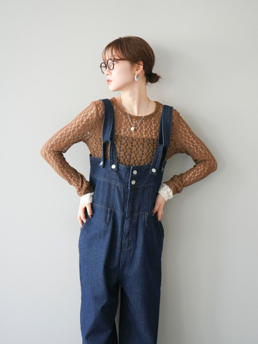 [予約]袖配色カットレーストップス/ブラウン