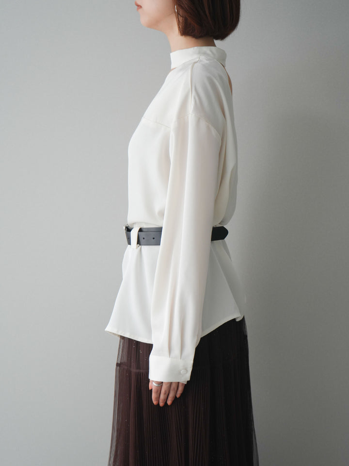 [予約]ベルト付ワンショルダースリットブラウス/ivory
