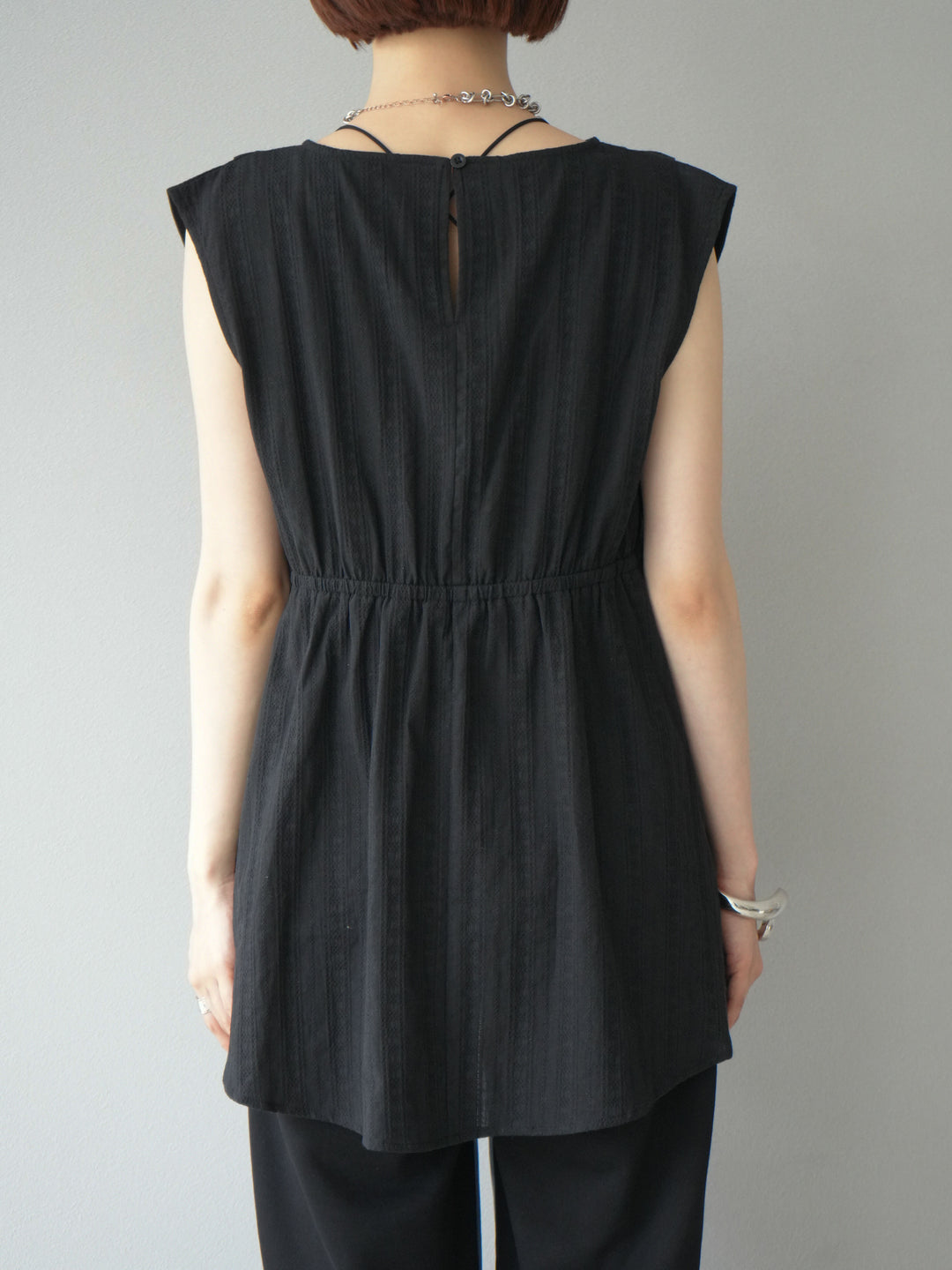 [予約]ドビーストライプタックブラウス/ブラック