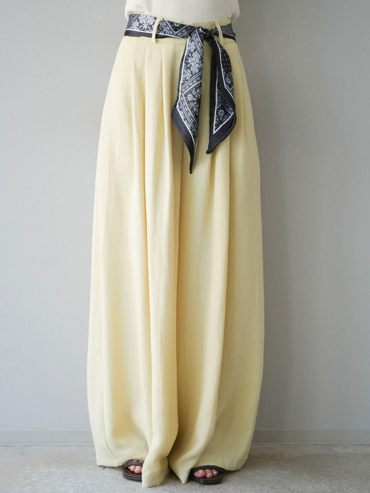 [予約]スカーフベルト付3タックワイドパンツ/イエロー