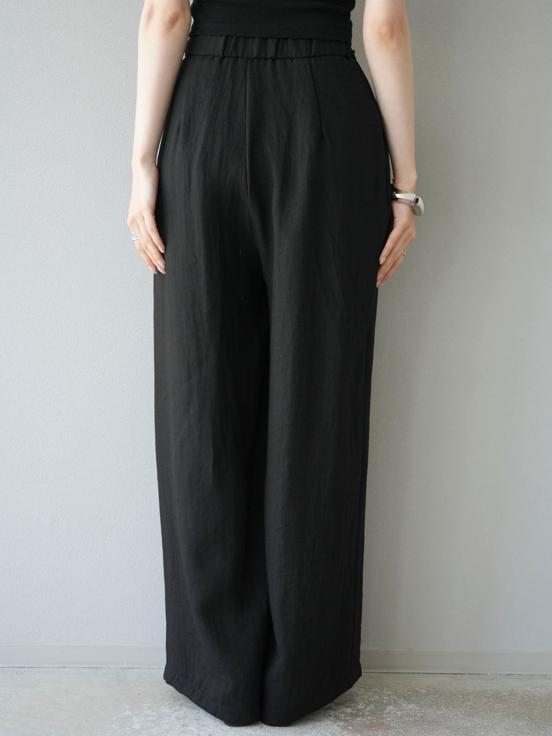 [SET]アシンメトリーショルダーデザイントップス＆ワイドパンツSET UP(2set)