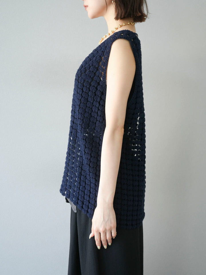 [予約]レースアップクロシェ編みニットベスト/ネイビー