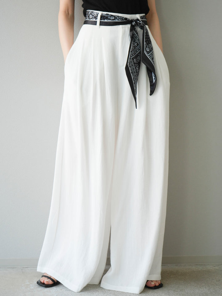 [予約]スカーフベルト付3タックワイドパンツ/オフ