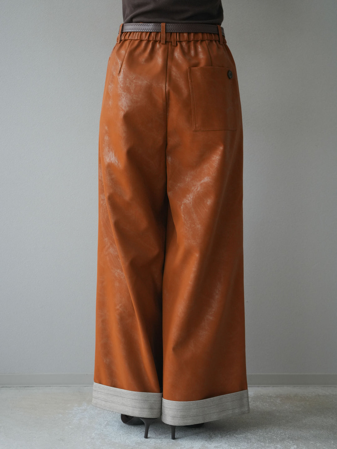 [予約]ベルト付折り返しレザーパンツ/orange
