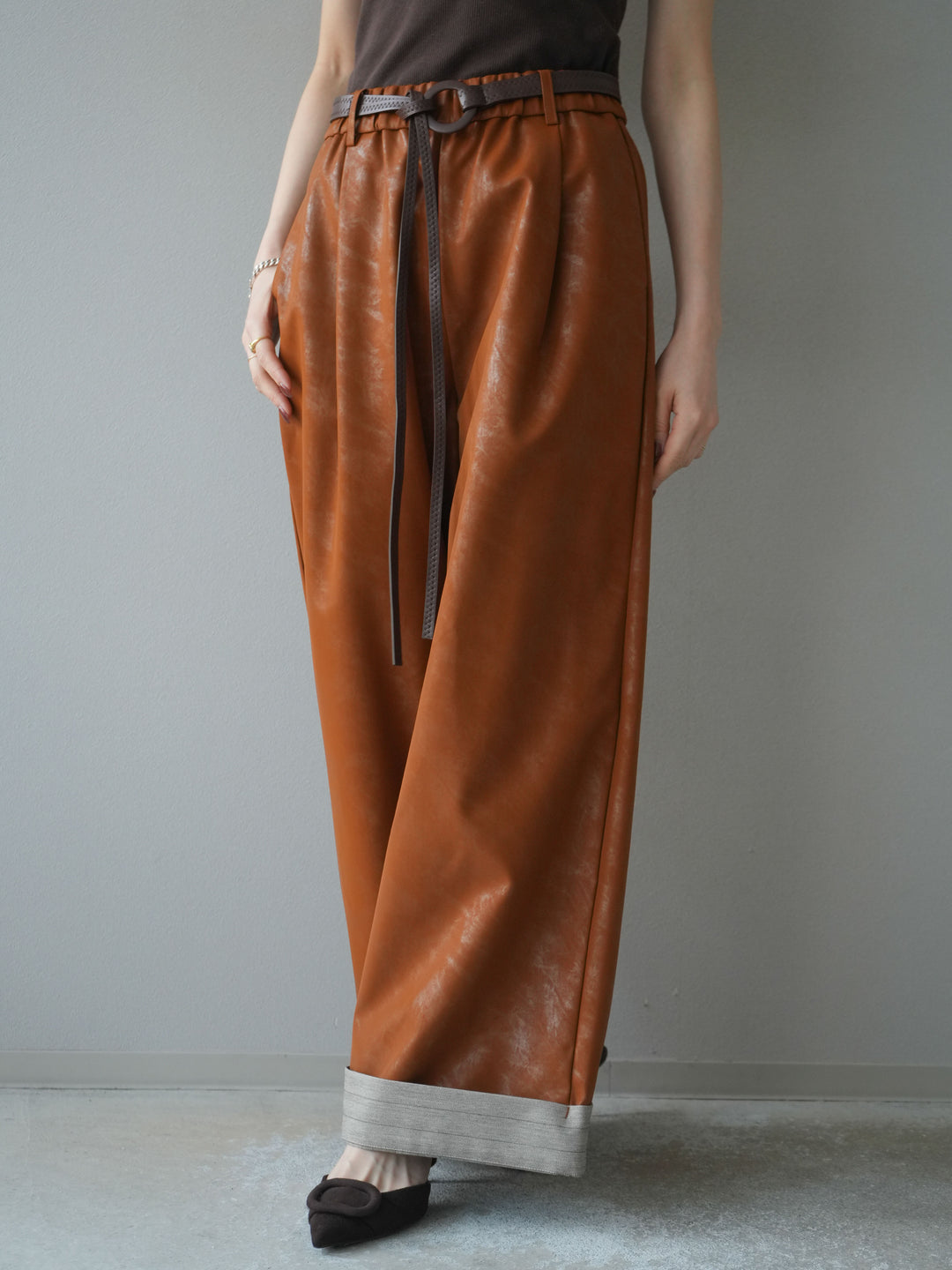 [予約]ベルト付折り返しレザーパンツ/orange