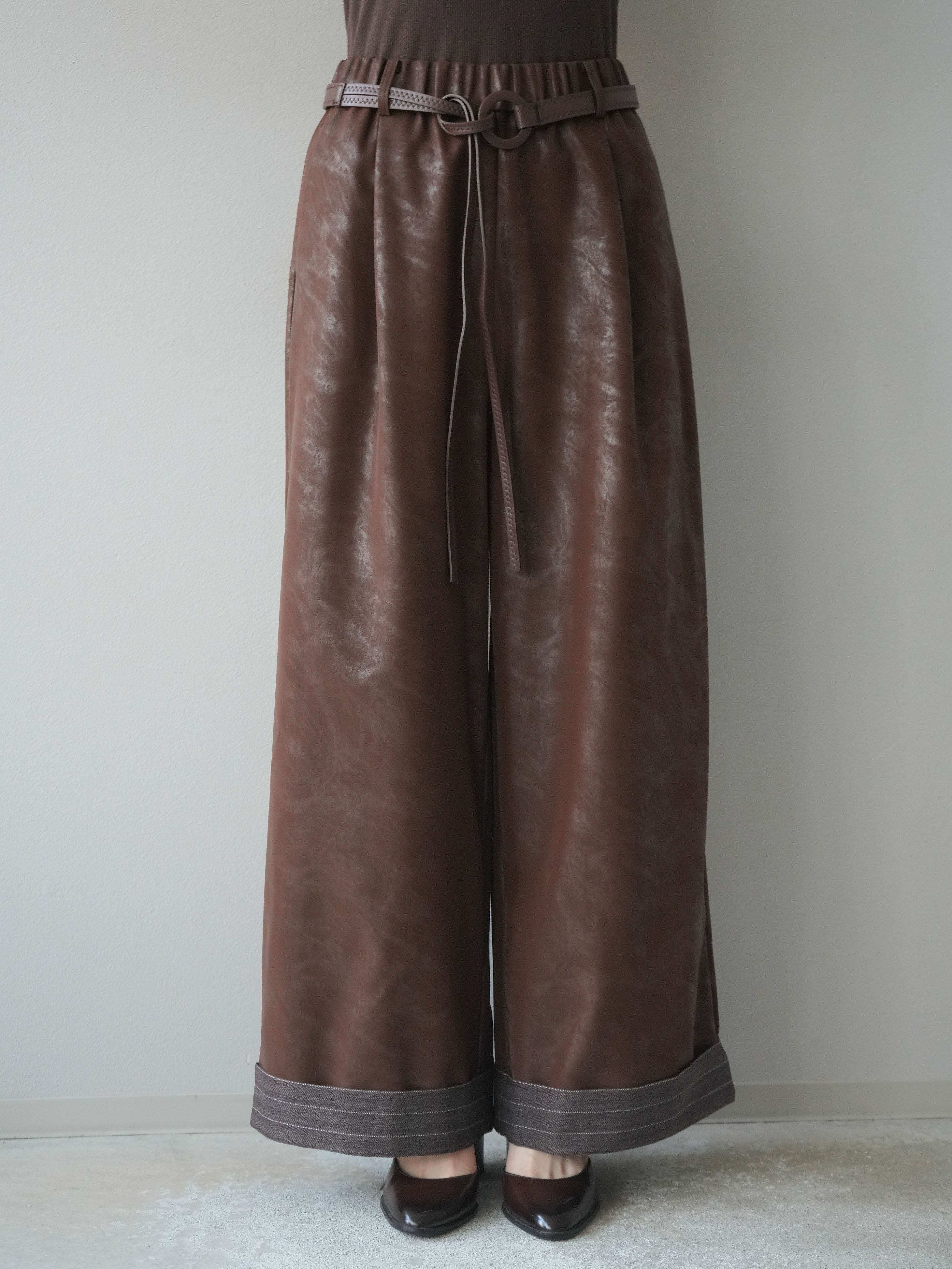 予約]ベルト付折り返しレザーパンツ/brown – Lumier