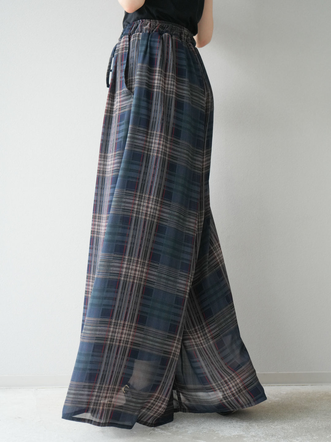 [預購] 透視格紋寬鬆褲/藏青色