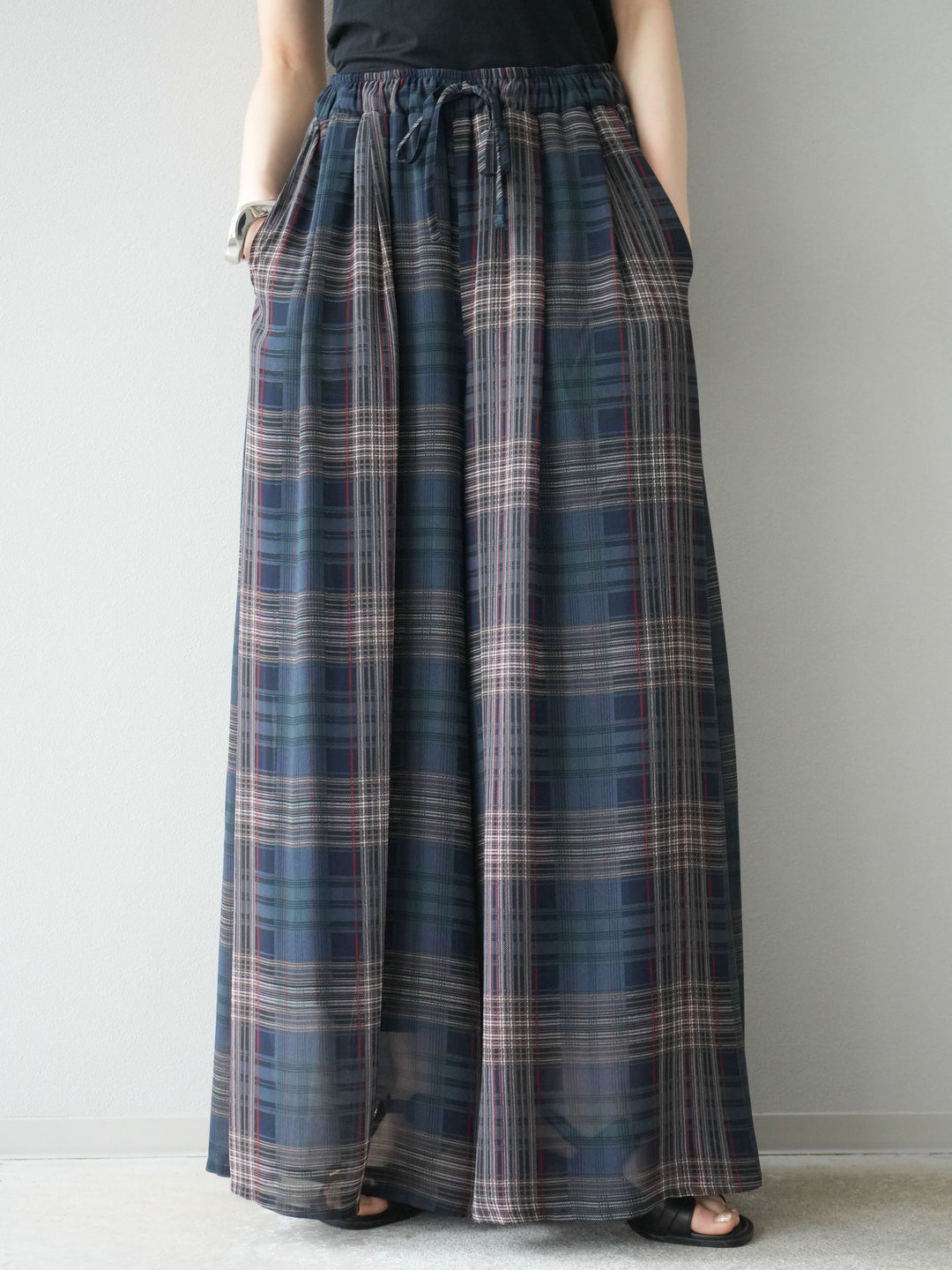 [預購] 透視格紋寬鬆褲/藏青色