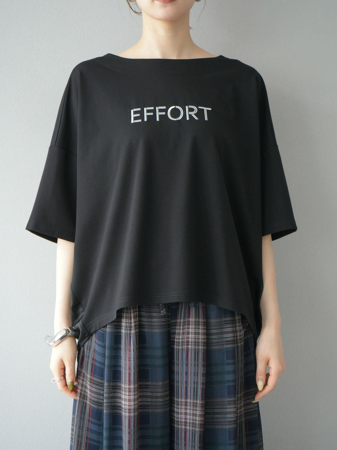 [予約]異素材メタリックロゴ刺繍×プリントTシャツ/ブラック