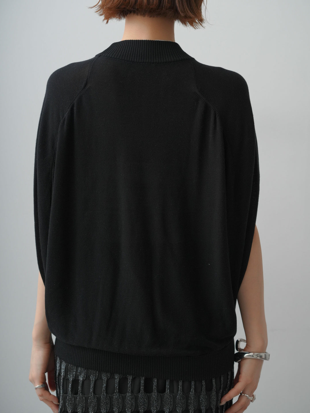[予約]ボトルネックドロップショルダーニットトップス/black