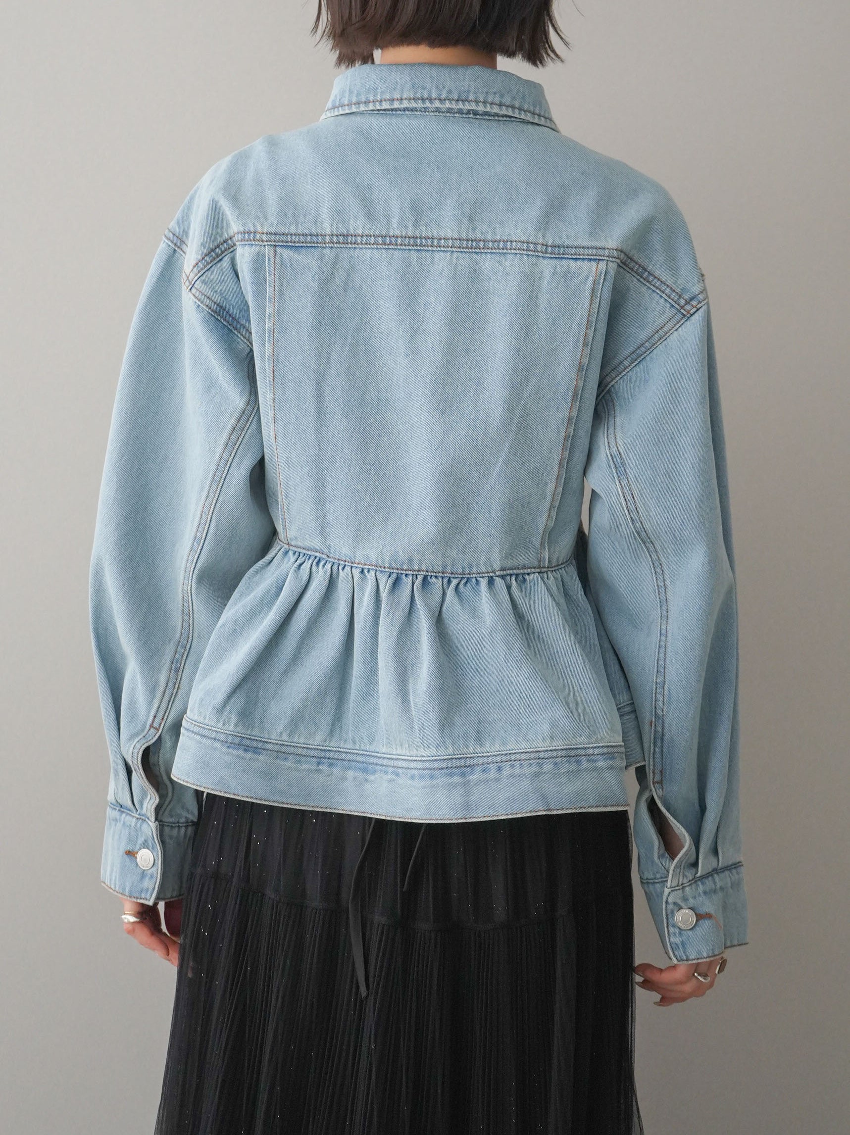 予約]ぺプラムフレアデニムジャケット/bleach – Lumier