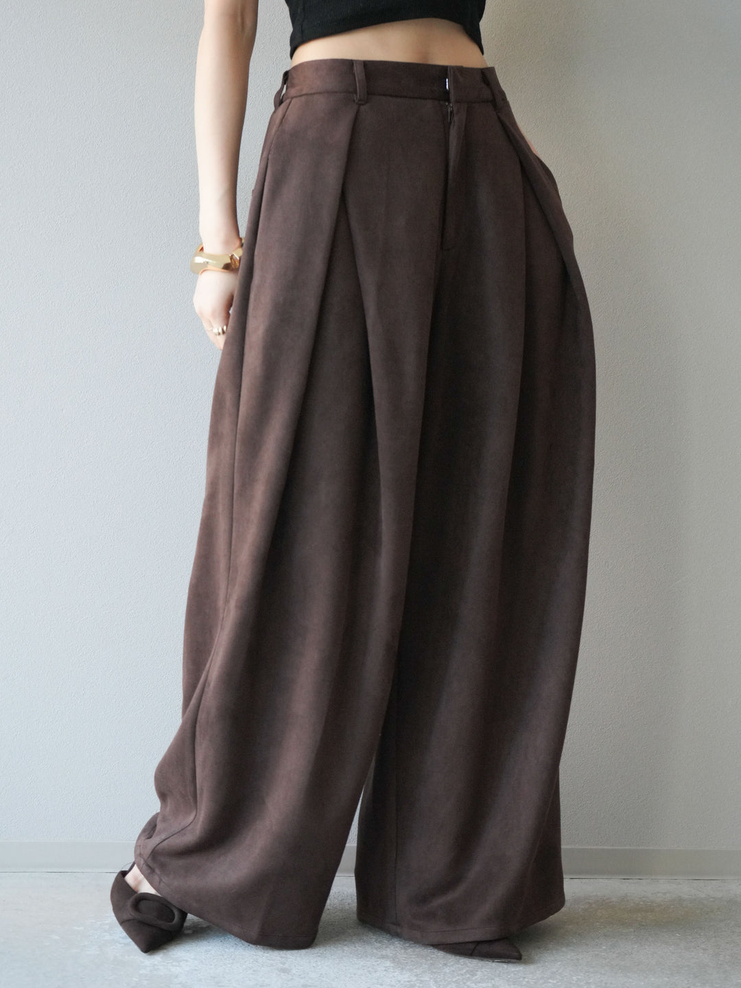 [予約]スウェードタックワイドパンツ/ブラウン
