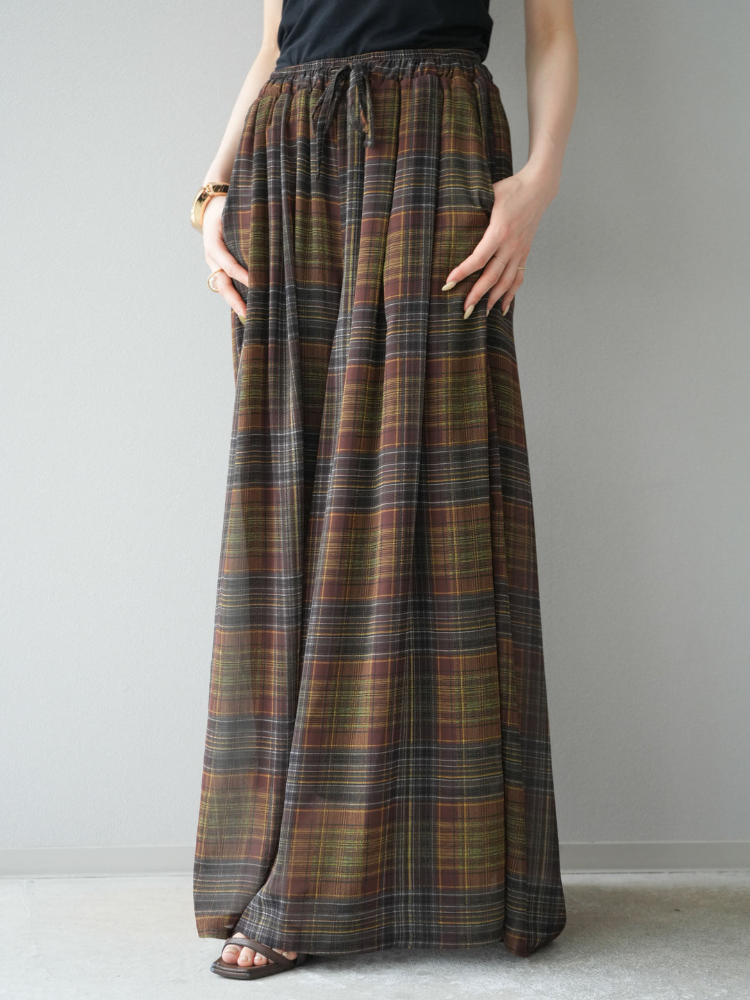 [預購] 透視格紋寬鬆褲/棕色