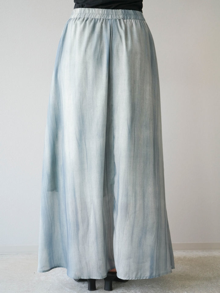 [SET] 細膩花紋V領襯衫＆喇叭裙（2套）