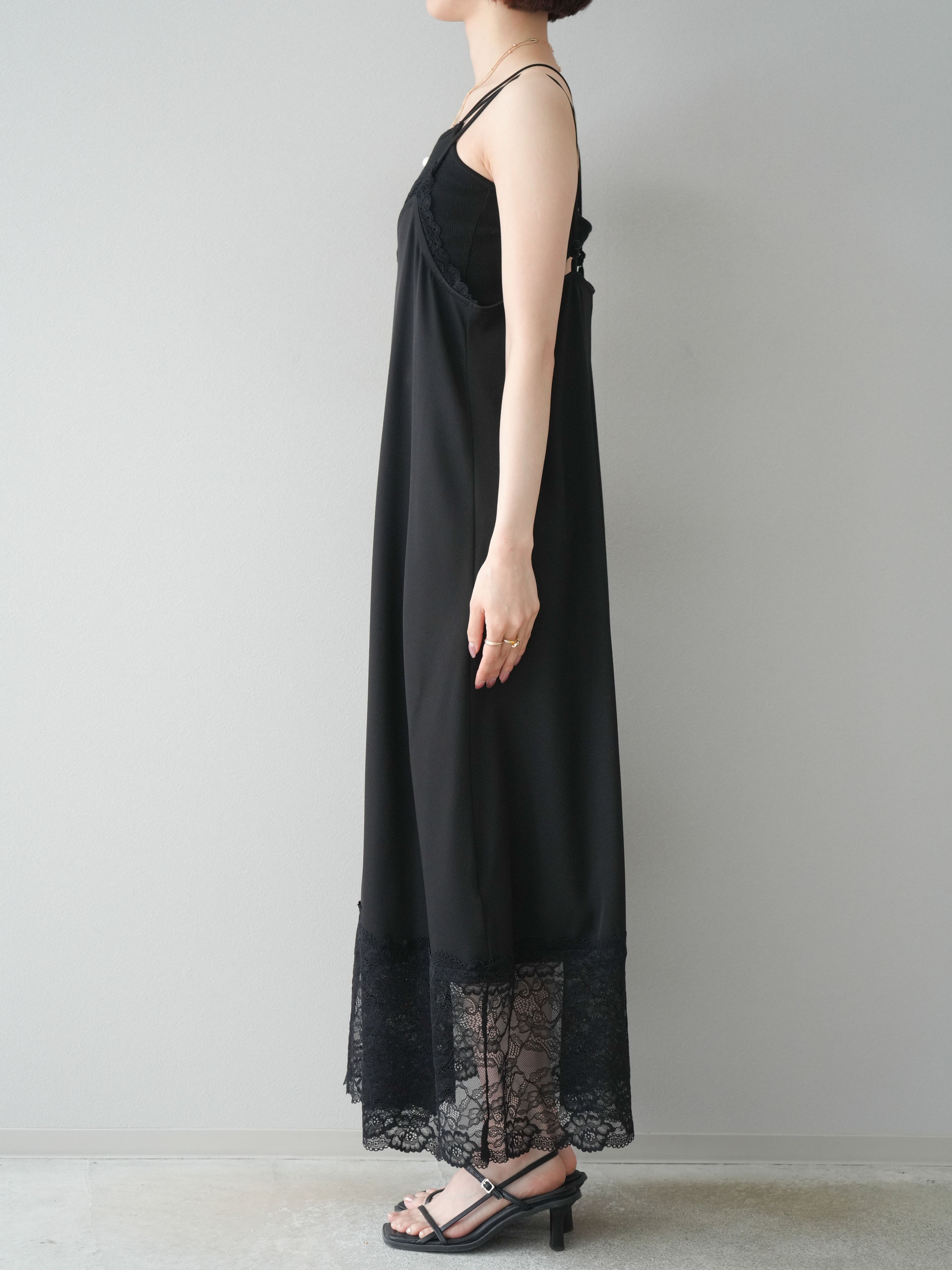 予約]レースタックキャミワンピース/ブラック – Lumier