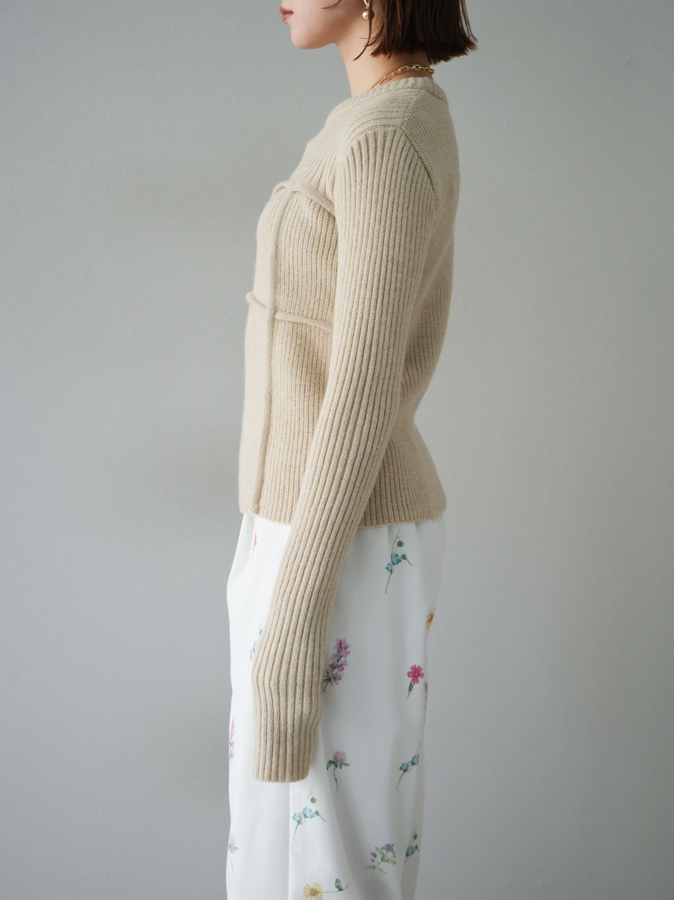 ニット　アイボリー 田中亜希子さんコラボ ] 選べる2丈 2way付けフリルVネックニットプル