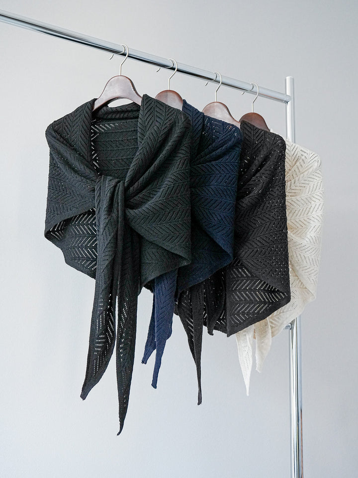 [予約]透かしあみニットマルチスカーフ/ネイビー