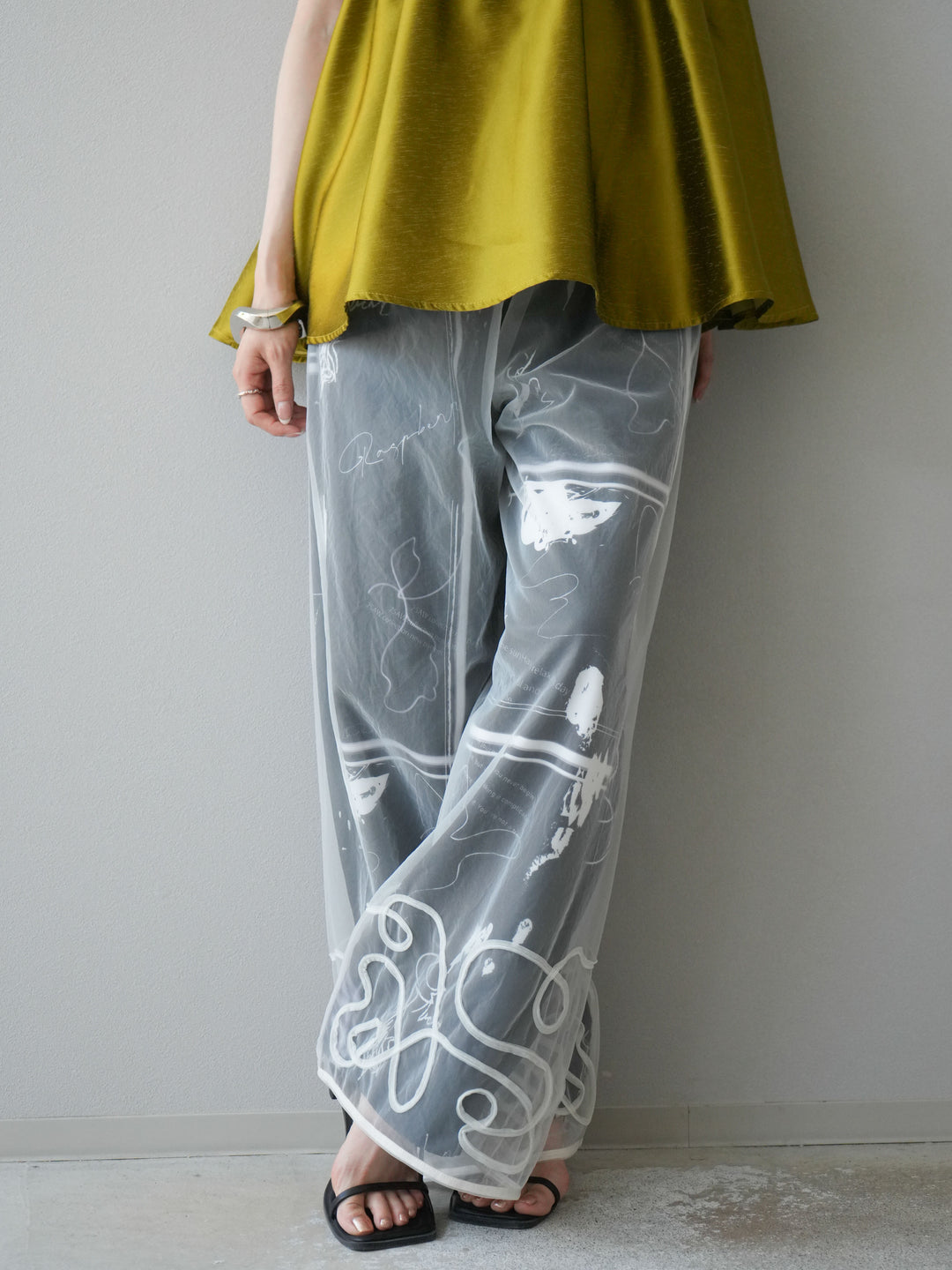 [予約]コード刺繍チュールレイヤードパンツ/オフ