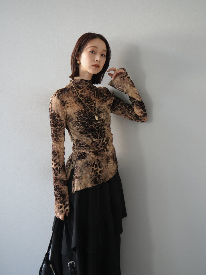 [予約]アシンメトリーアニマル柄シアートップス/ブラウン