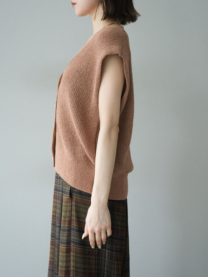 [予約]ゴールドボタンVネックニットカーディガン/ベージュ