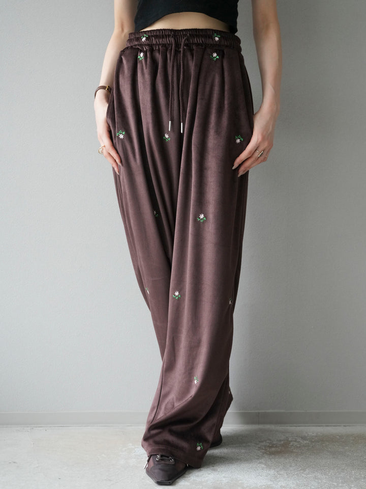 [予約]フラワー刺繍イージーパンツ/ブラウン