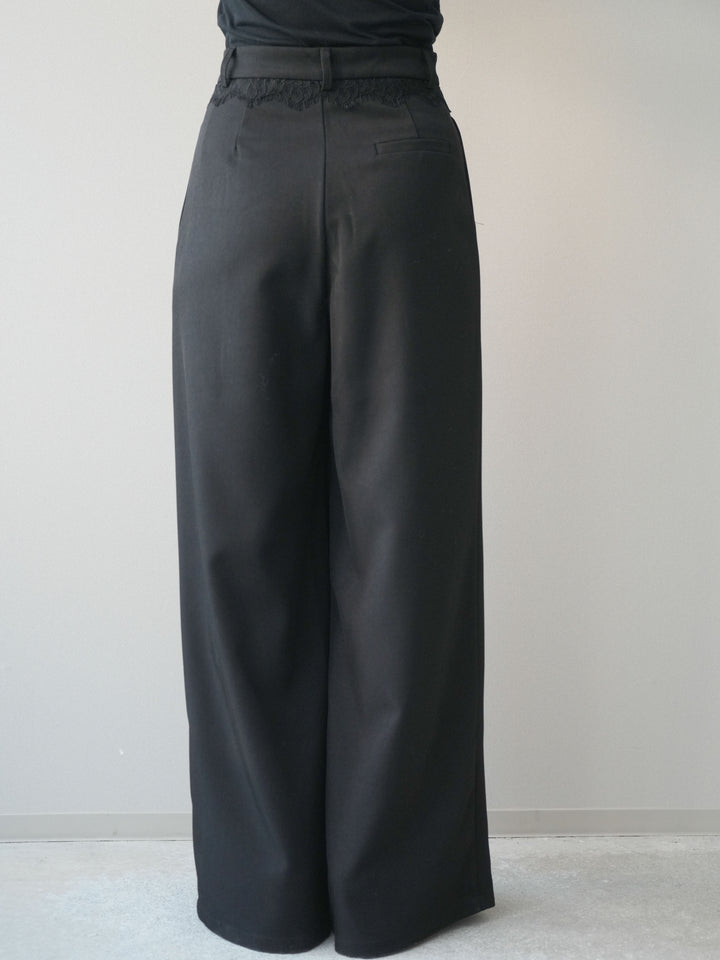 [予約]ウエストレースタックワイドパンツ/black