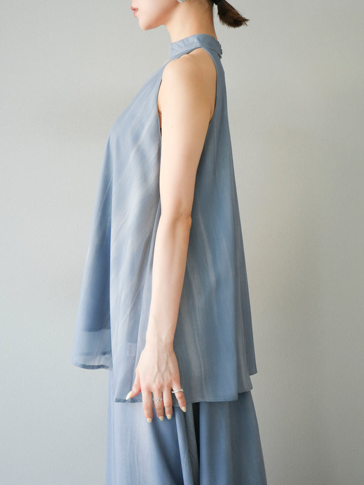 [SET] 細膩花紋V領襯衫＆喇叭裙（2套）