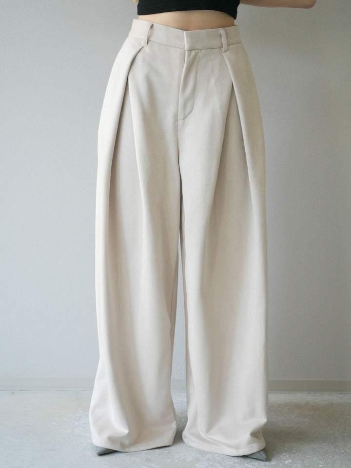 [予約]スウェードタックワイドパンツ/エクリュ