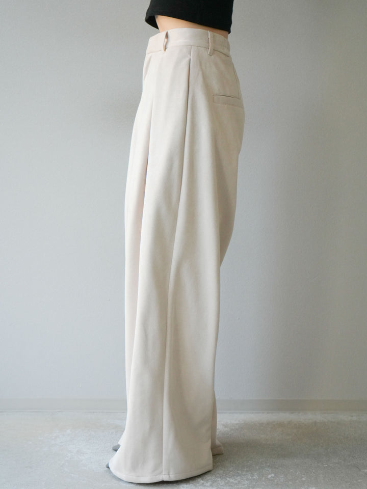 [予約]スウェードタックワイドパンツ/エクリュ