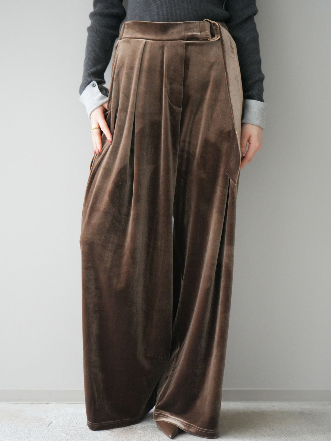 [予約]ベロアベルトスリムパンツ/camel