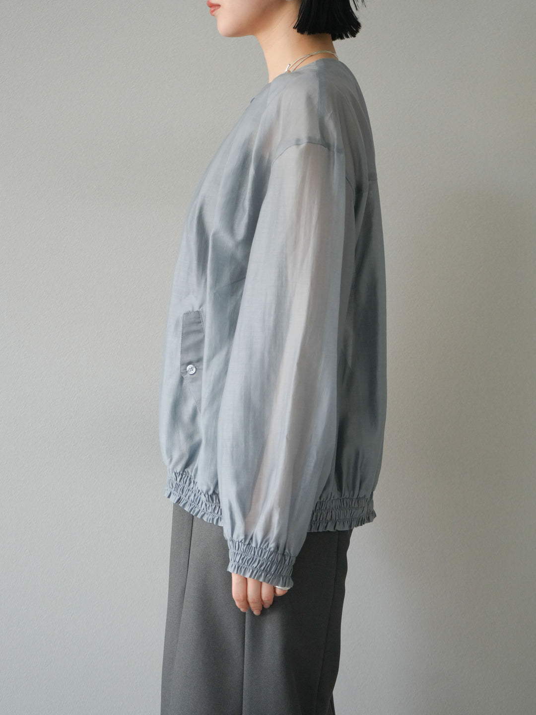 【預訂】褶襉設計透視上衣/灰色