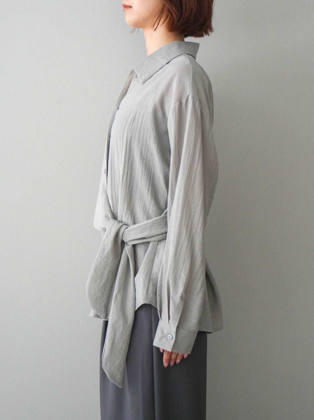 [予約]フロントアシンメトリーブラウス/gray