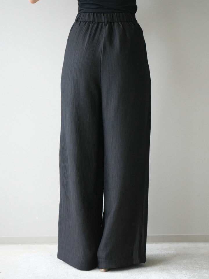 [予約]クレープドレープタックパンツ/black