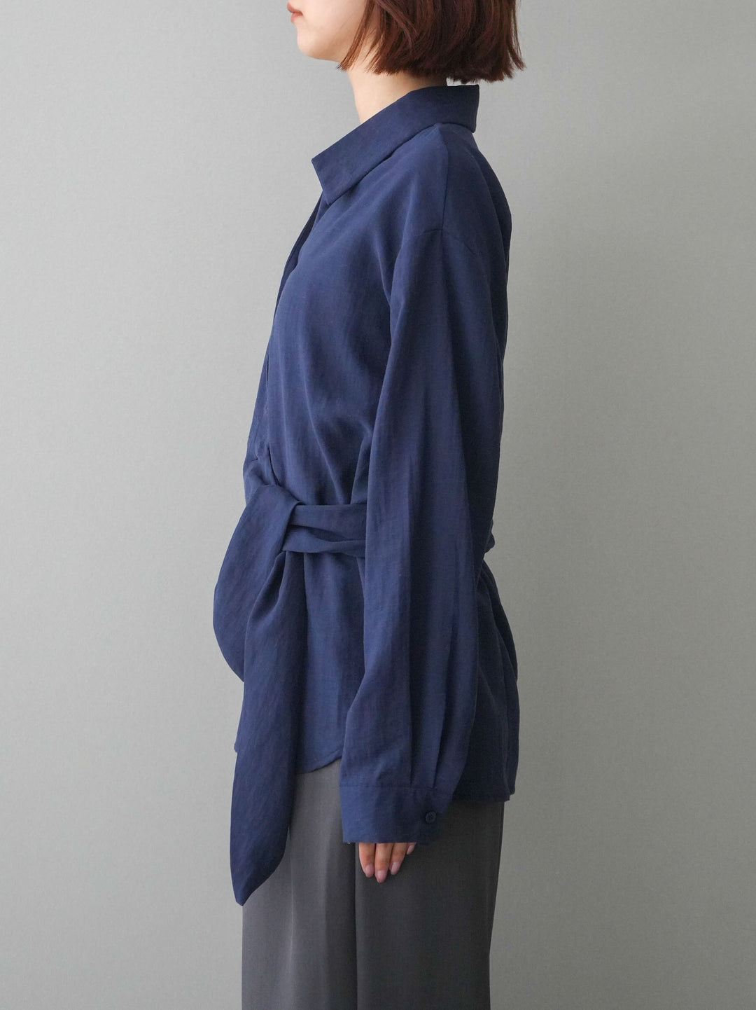 [予約]フロントアシンメトリーブラウス/blue
