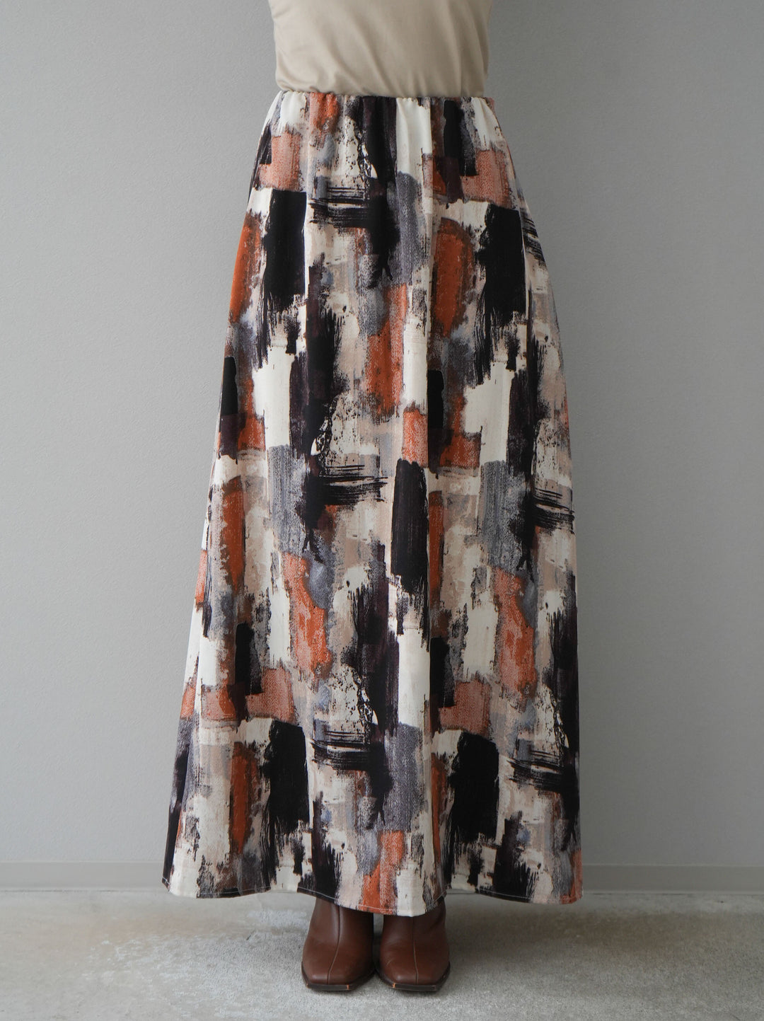 [予約]ペイント柄フレアロングスカート/ベージュ
