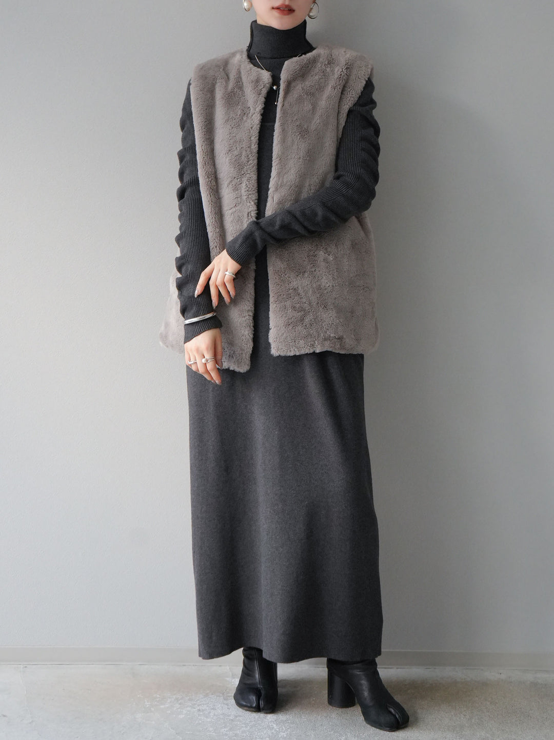 [SET] 設計袖高領針織＆無袖套裝 + 設計袖高領針織＆無袖套裝 (2set)