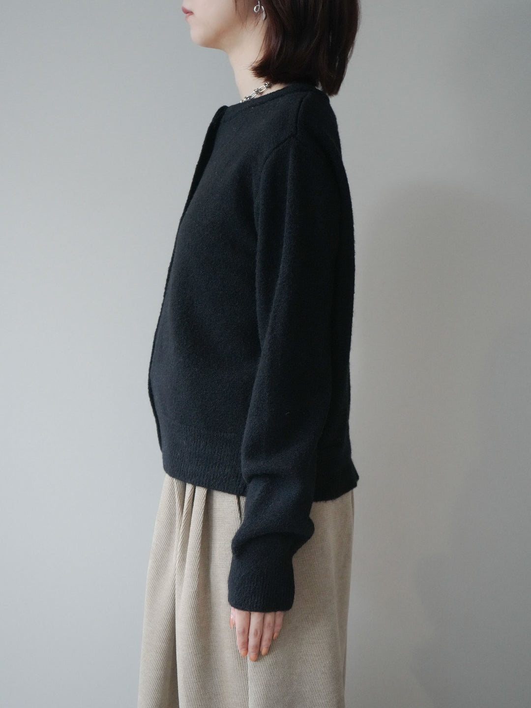 [予約]アンティークボタンニットカーディガン/black