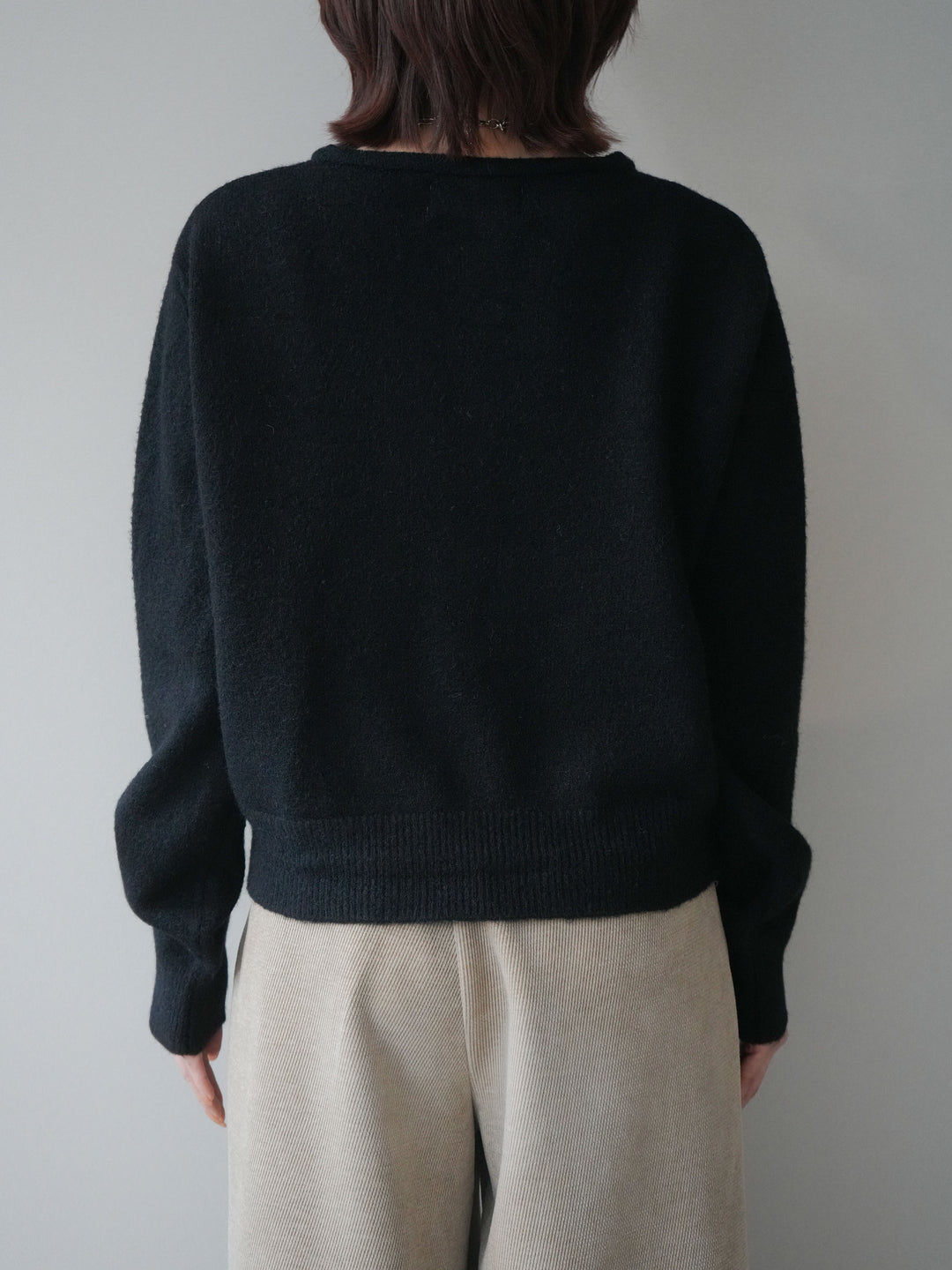 [予約]アンティークボタンニットカーディガン/black