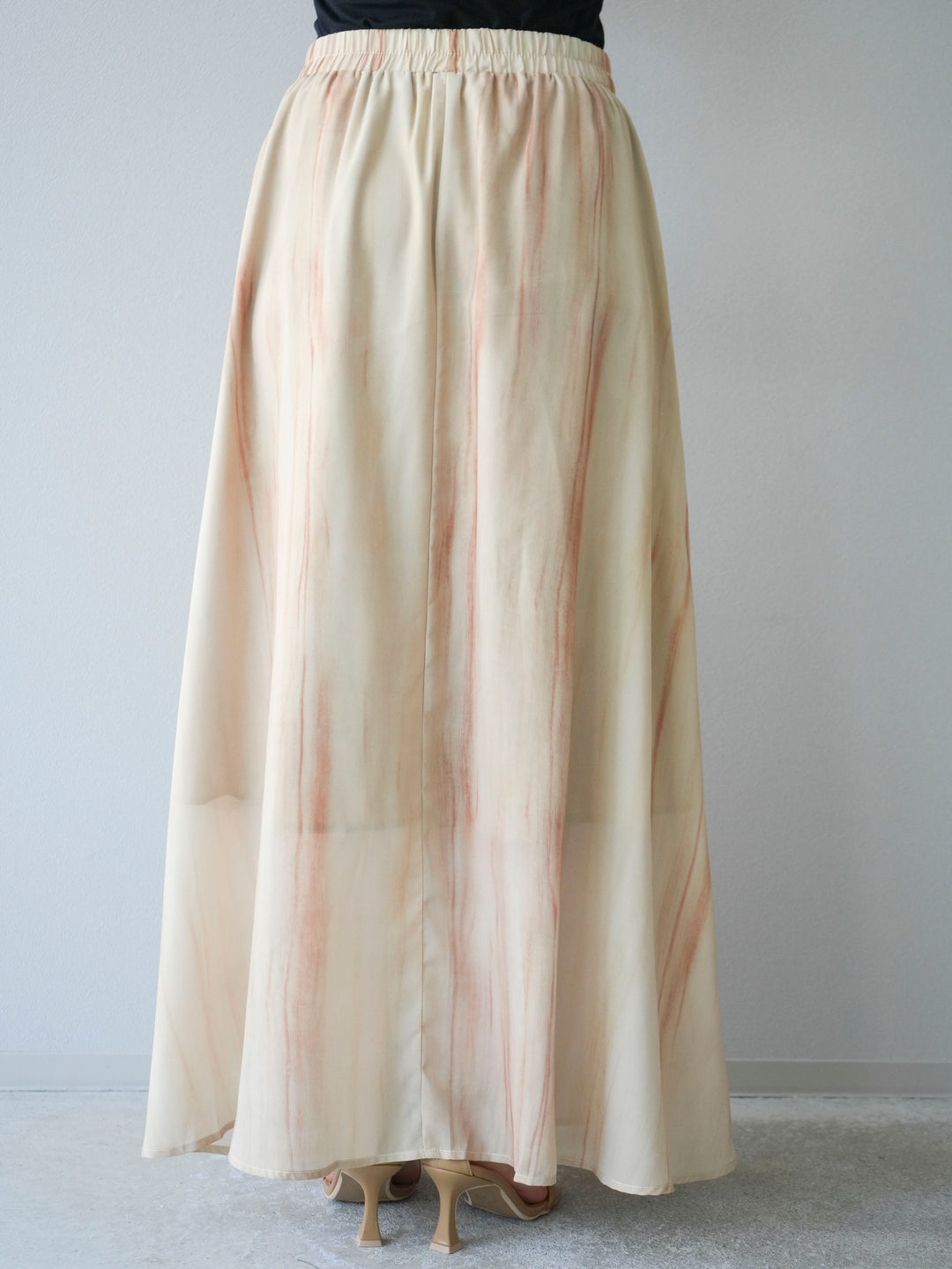 [SET] 細膩花紋V領襯衫＆喇叭裙（2套）