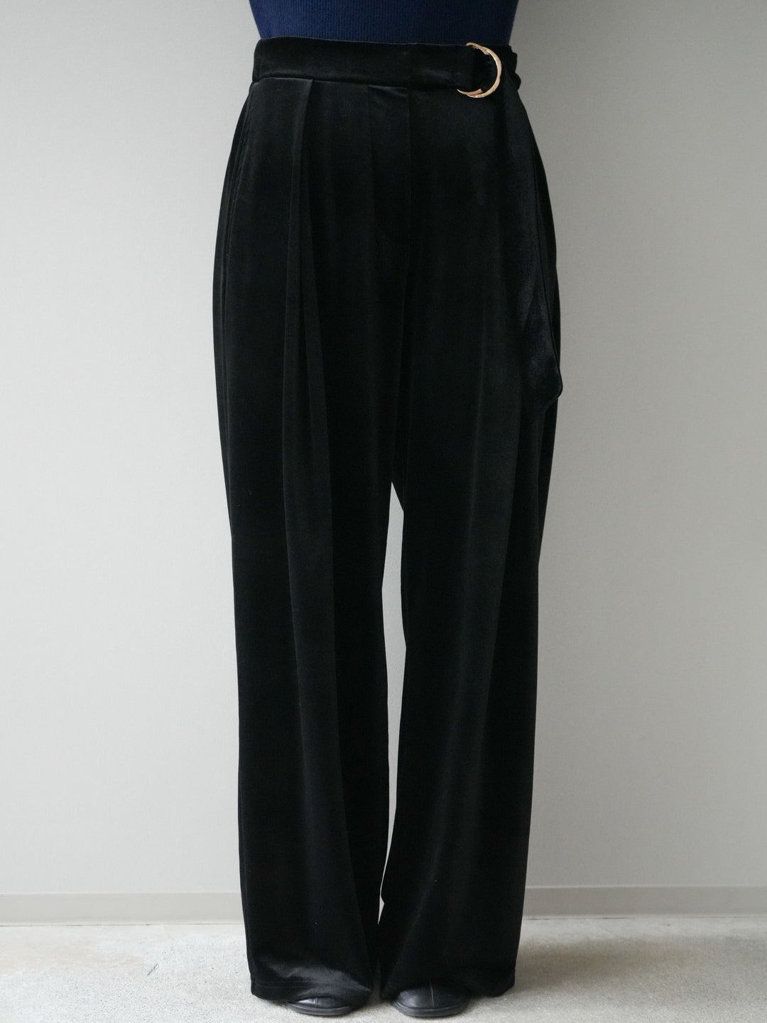 [予約]ベロアベルトスリムパンツ/black