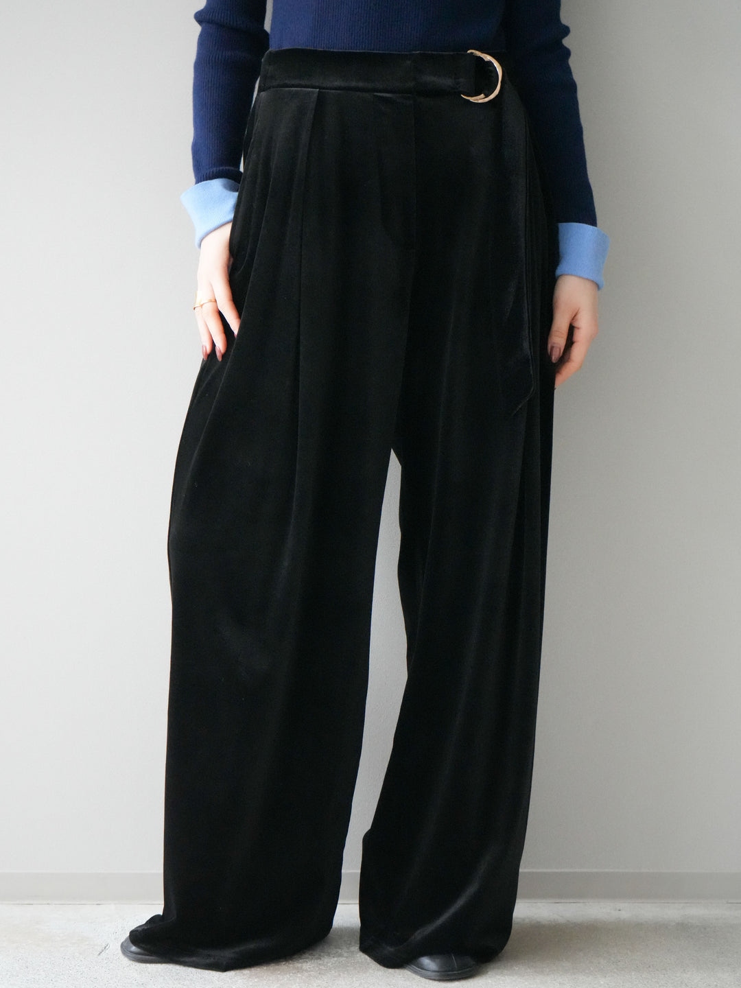 [予約]ベロアベルトスリムパンツ/black