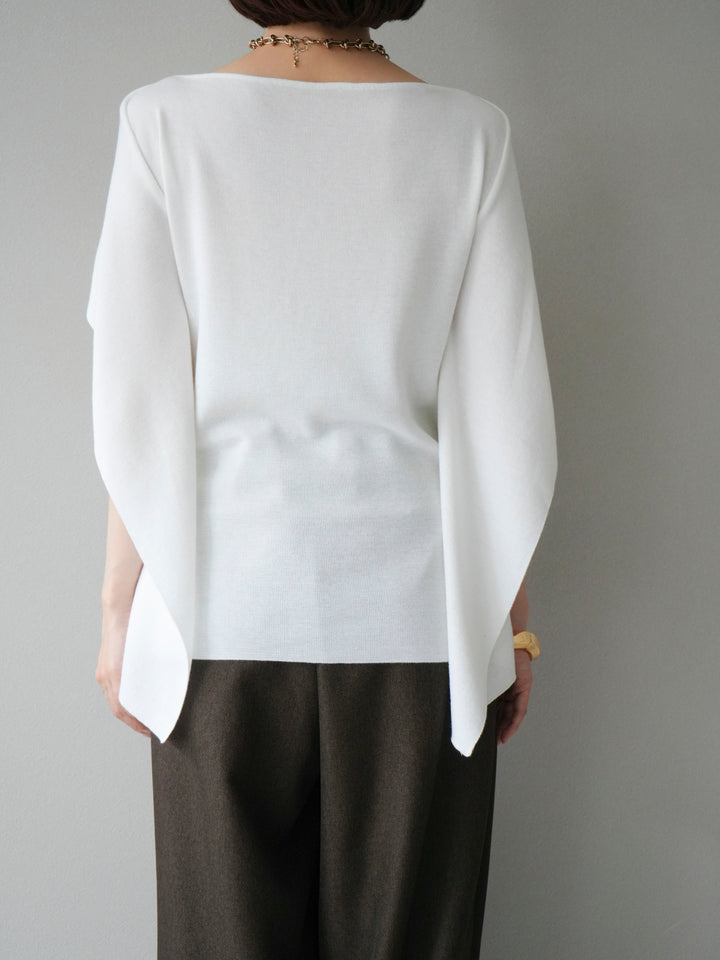 [予約]マントデザインスリットドルマンニット/アイボリー