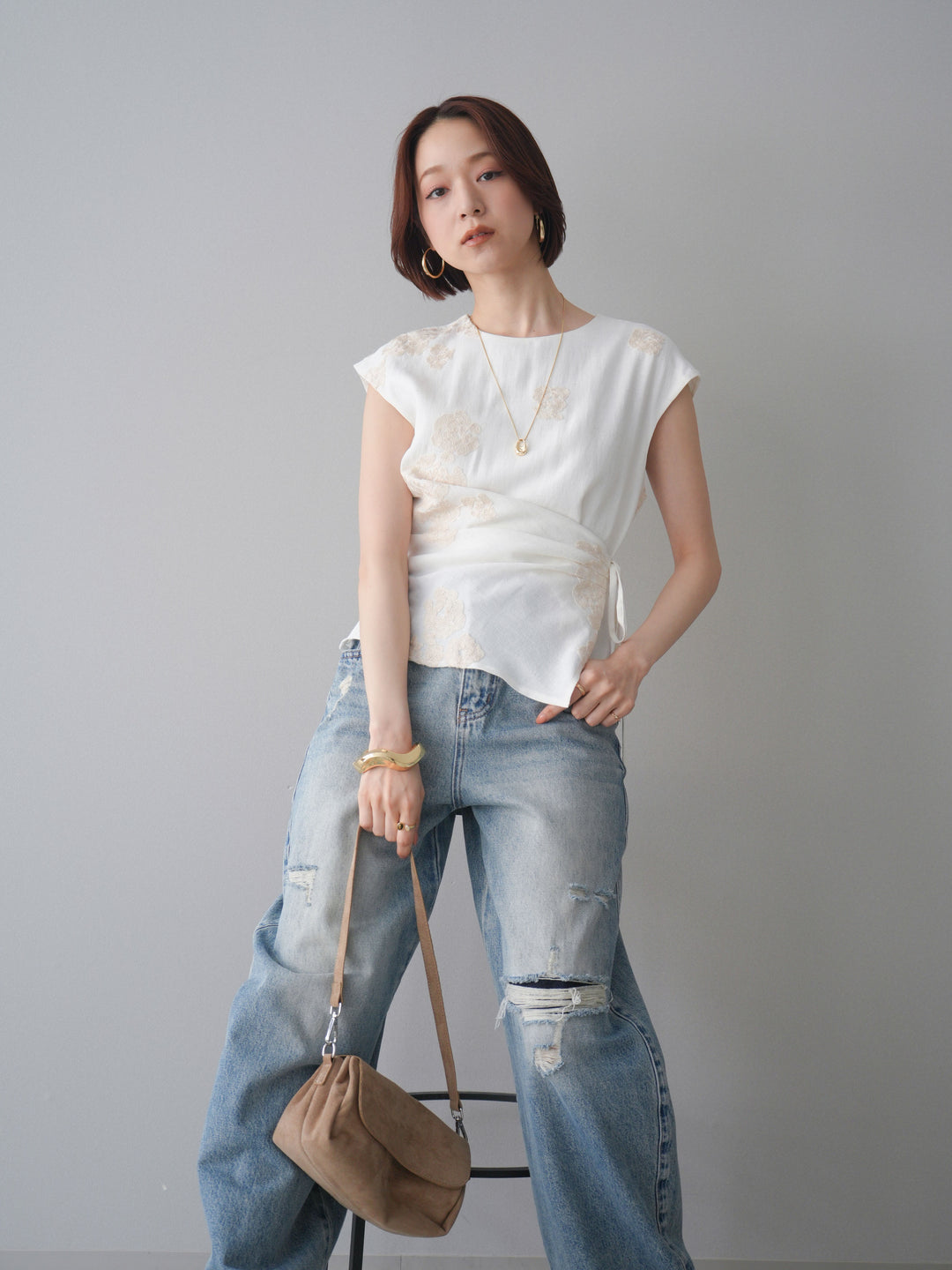 [SET]リネンタッチフラワージャガードトップス+選べるアクセセット(2set)