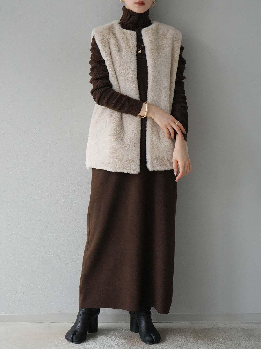 [SET] 設計袖高領針織＆無袖套裝 + 設計袖高領針織＆無袖套裝 (2set)