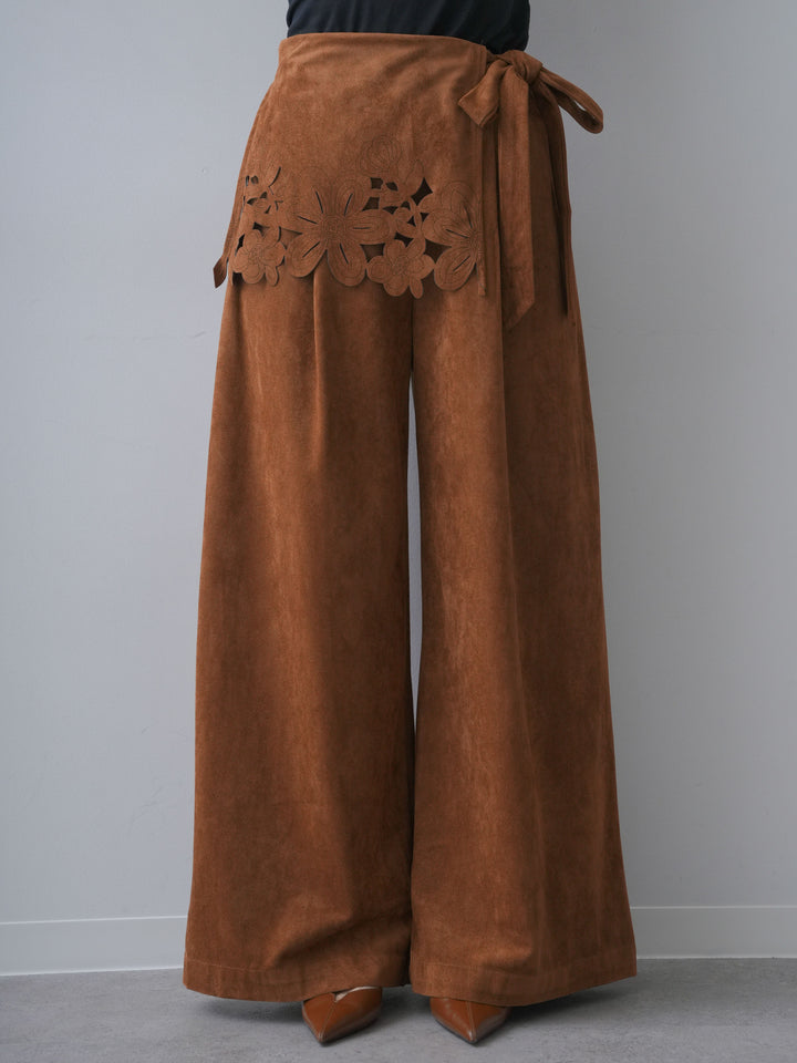 [予約]スウェードタッチカットワークワイドパンツ/camel