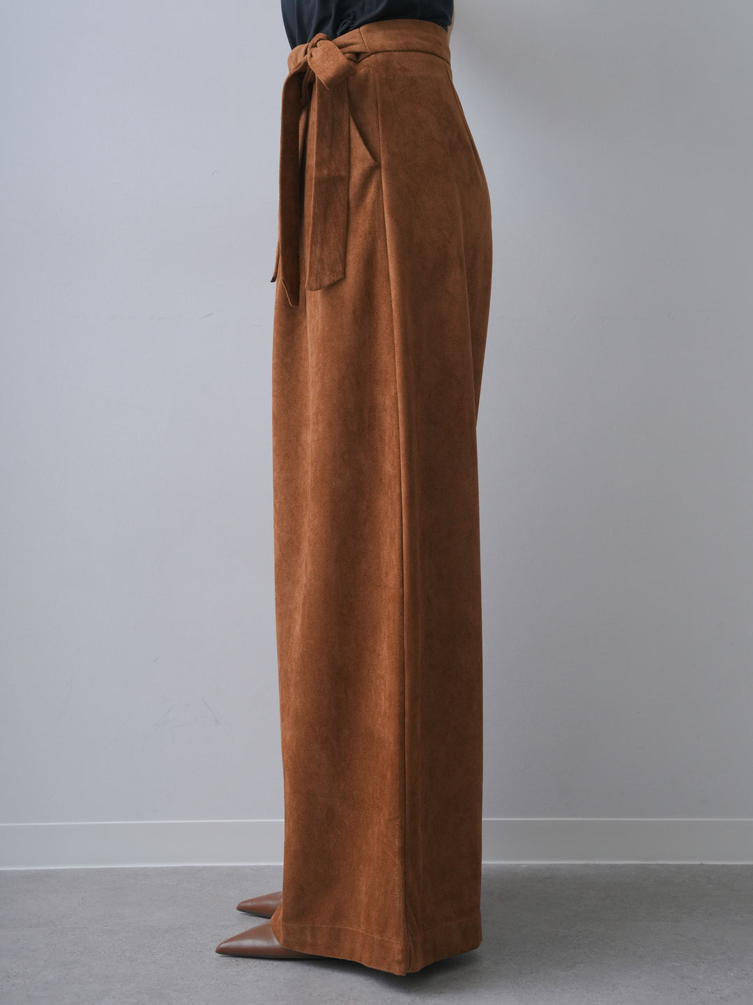 [予約]スウェードタッチカットワークワイドパンツ/camel
